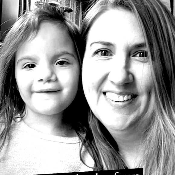 Meet your Posher, Kristin - Picture 5 of 8